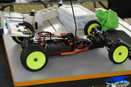 2013 ﻿﻿﻿﻿August Offroad 2WD DM